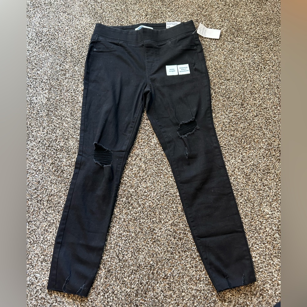 Old Navy Rockstar Super Skinny Jeggings NWT